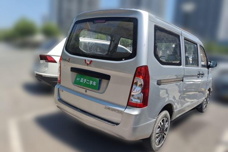 Used Wuling Rongguang 2020 1.2L S Base Model China VI Rear Right 45 Deg