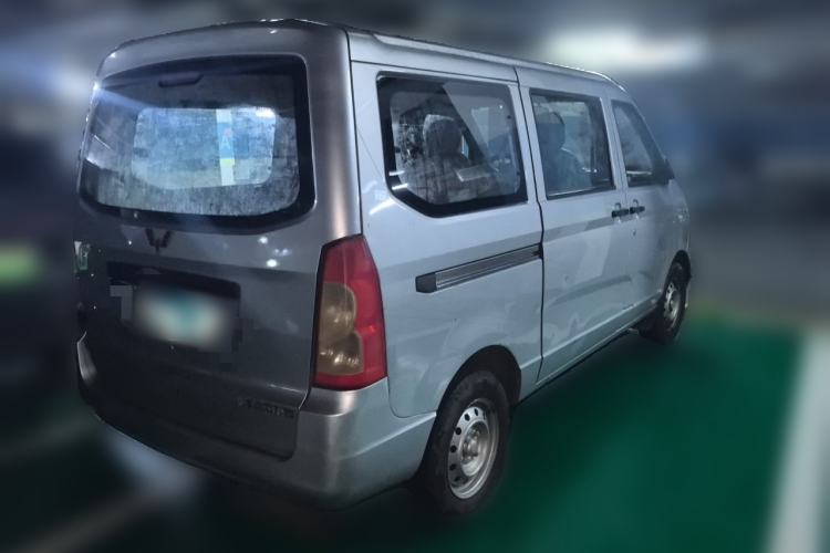 Used Wuling Rongguang 2020 1.2L S Base Model China VI Rear Right 45 Deg