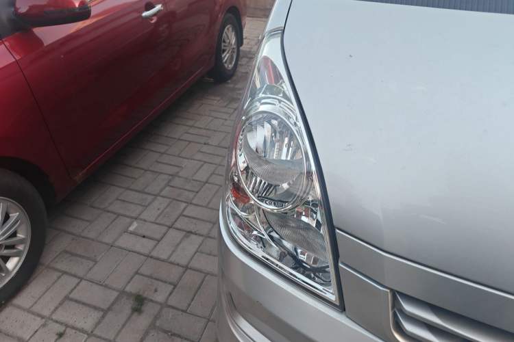 Used Wuling Rongguang  Right Front Headlight