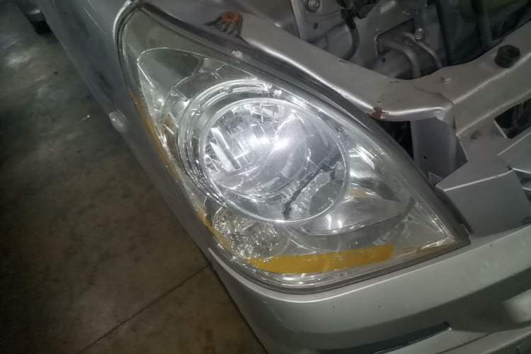 Used Wuling Rongguang 2020 1.2L S Base Model China VI Right Front Headlight
