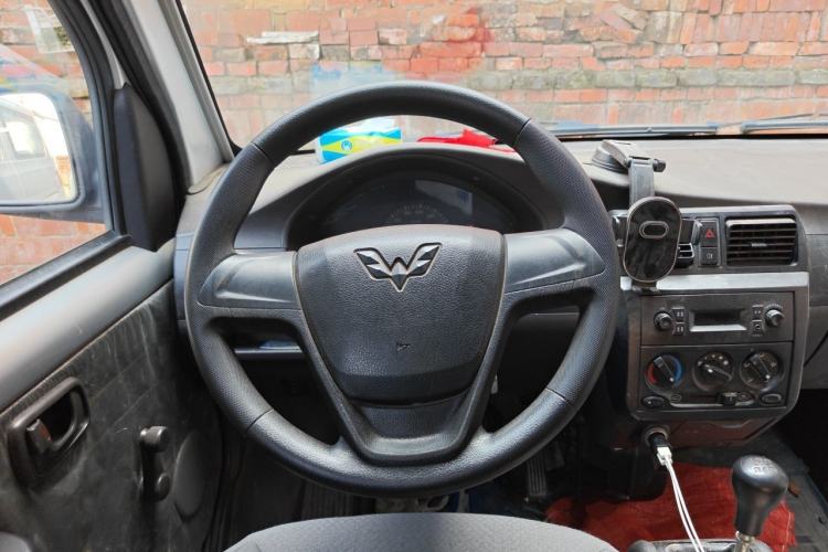 Used Wuling Rongguang 2020 1.5L Extended Basic Version China VI Standard L3C Steering Wheel