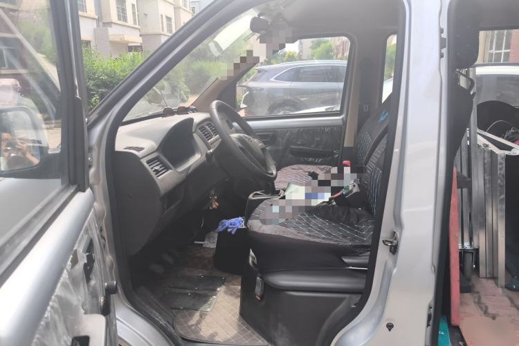 Used Wuling Rongguang 2020 1.2L S Base Model China VI Driver Seat