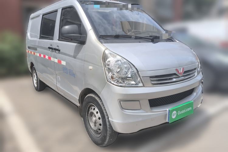 Used Wuling Rongguang 2020 1.2L S Base Model China VI Front Right 45 Deg