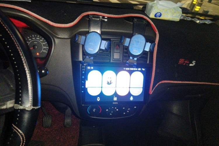 Used Wuling Rongguang 2020 1.2L S Base Model China VI Audio And AC Panel