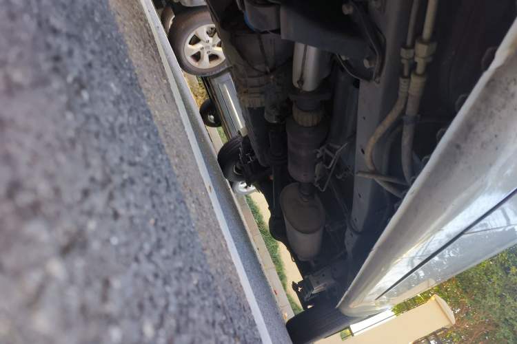 Used Wuling Rongguang 2020 1.5L Extended Basic Version China VI Standard L3C Chassis Front Left