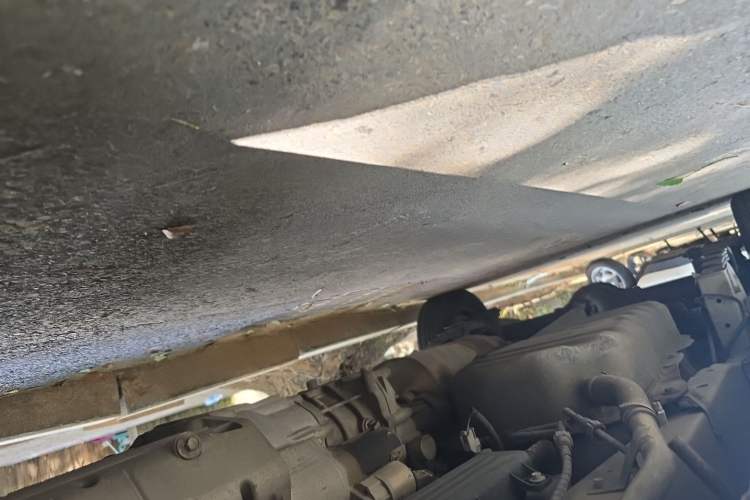 Used Wuling Rongguang 2020 1.5L Extended Basic Version China VI Standard L3C Chassis Front Right