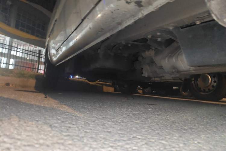Used Wuling Rongguang 2020 1.5L Extended Basic Version China VI Standard L3C Chassis Front Right