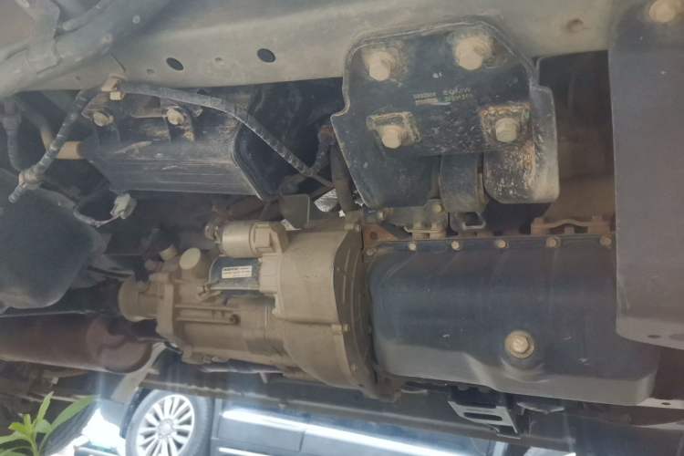 Used Wuling Rongguang 2020 1.2L S Base Model China VI Chassis Front Right