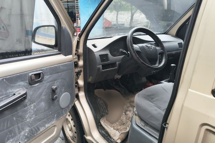 Used Wuling Rongguang 2020 1.5L Extended Basic Version China VI Standard L3C Driver Seat
