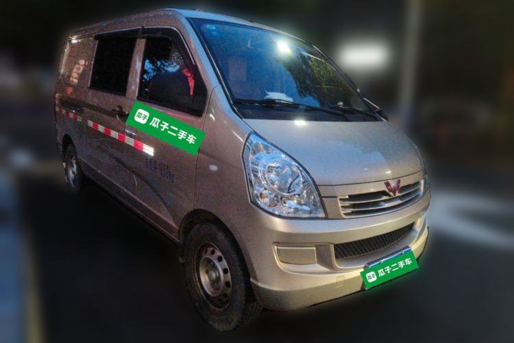 Used Wuling Rongguang 2020 1.2L S Base Model China VI Front Right 45 Deg