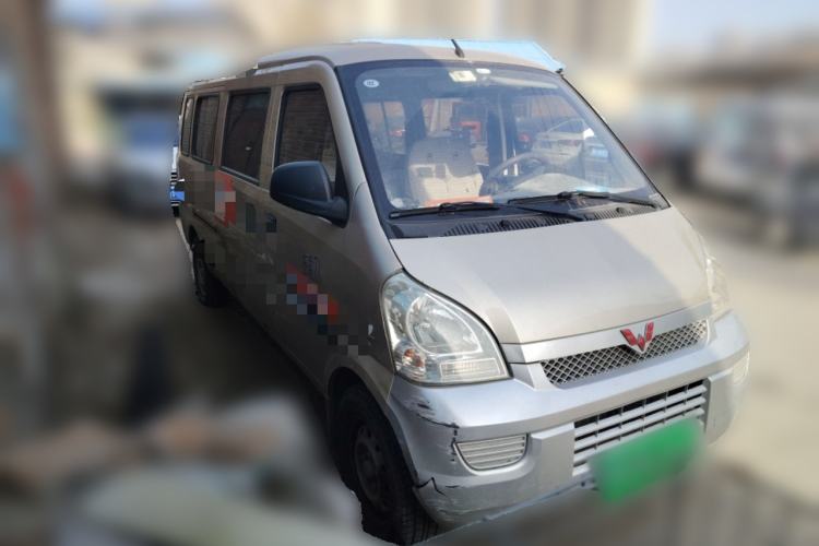 Used Wuling Rongguang 2020 1.5L Extended Basic Version China VI Standard L3C Front Right 45 Deg