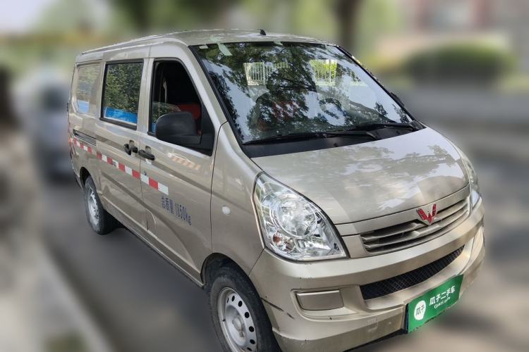 Used Wuling Rongguang  Front Right 45 Deg
