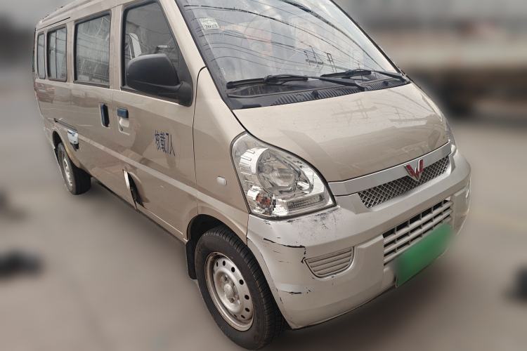 Used Wuling Rongguang 2020 1.5L Extended Basic Version China VI Standard L3C Front Right 45 Deg