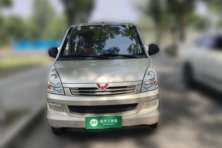 Used Wuling Rongguang  Front