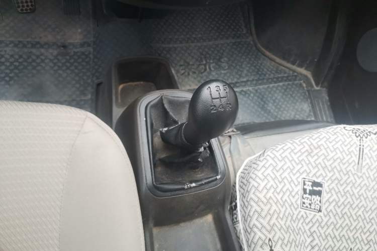 Used Wuling Rongguang 2020 1.2L S Base Model China VI Gear Lever