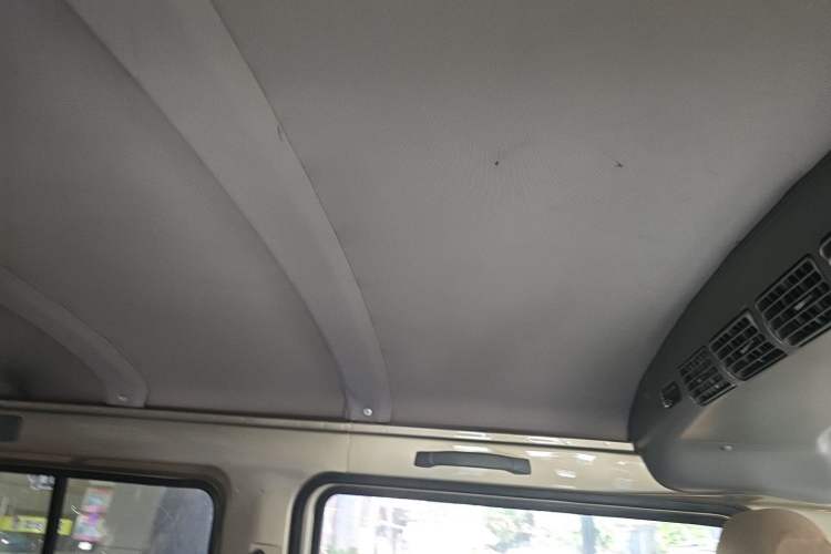 Used Wuling Rongguang 2020 1.5L Extended Basic Version China VI Standard L3C Headliner