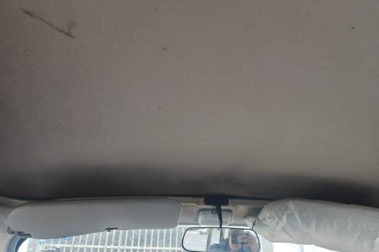 Used Wuling Rongguang 2020 1.5L Extended Basic Version China VI Standard L3C Headliner