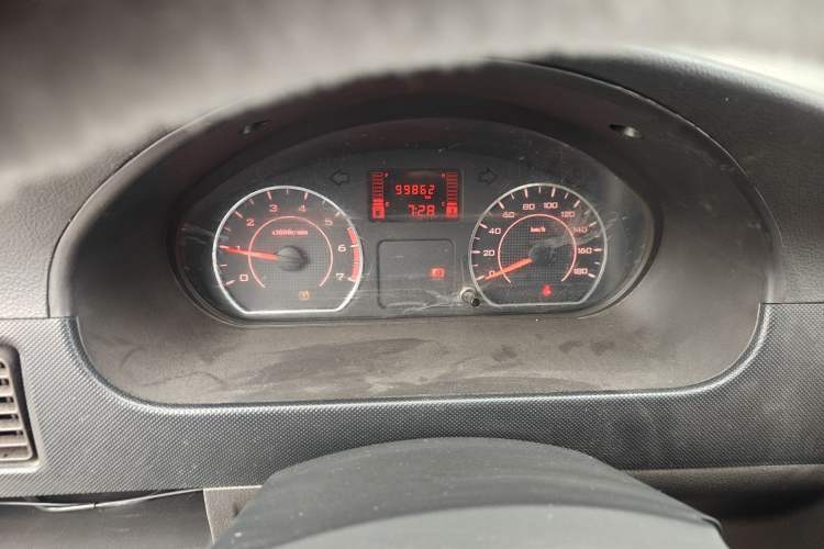 Used Wuling Rongguang 2020 1.5L Extended Basic Version China VI Standard L3C Instrument Cluster