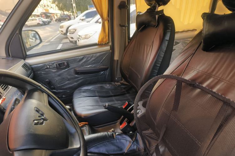 Used Wuling Rongguang 2020 1.5L Extended Basic Version China VI Standard L3C Left Front Seat