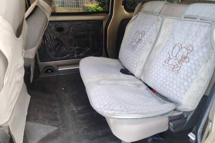 Used Wuling Rongguang 2020 1.2L S Base Model China VI Left Rear Seat
