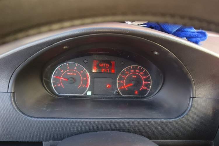 Used Wuling Rongguang 2020 1.5L Extended Basic Version China VI Standard L3C Odometer Close Up