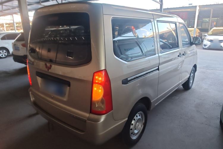 Used Wuling Rongguang 2020 1.2L S Base Model China VI Rear Right 45 Deg