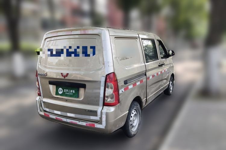 Used Wuling Rongguang  Rear Right 45 Deg