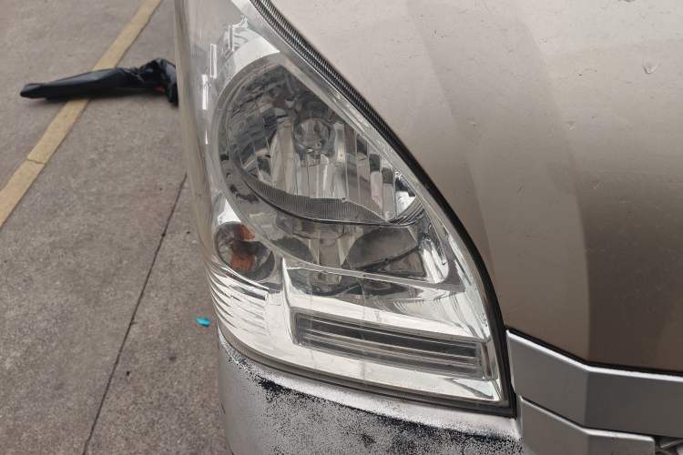 Used Wuling Rongguang 2020 1.5L Extended Basic Version China VI Standard L3C Right Front Headlight