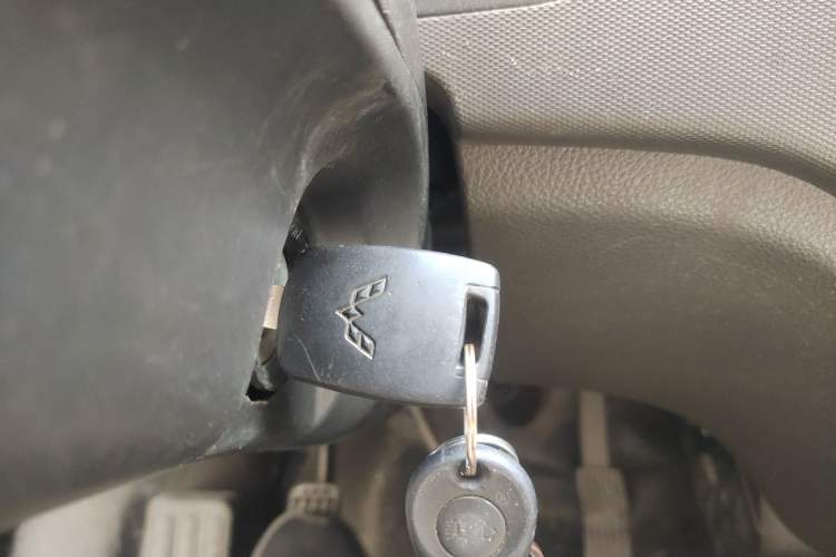 Used Wuling Rongguang 2020 1.2L S Base Model China VI Vehicle Key