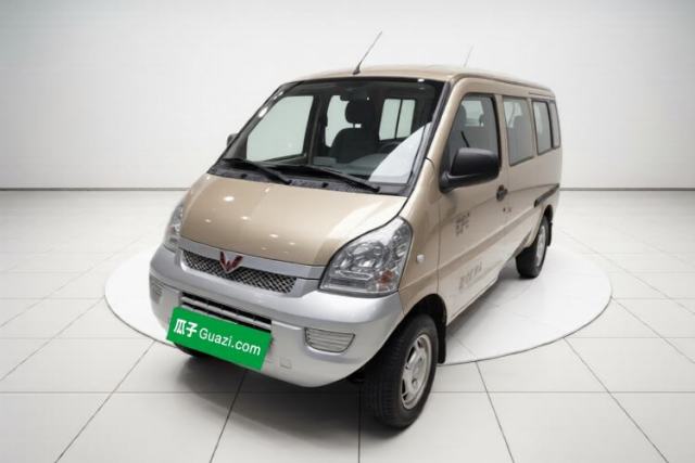 Ojetý Wuling Rongguang 2020 1.5L Extended Basic Version China VI Standard L3C