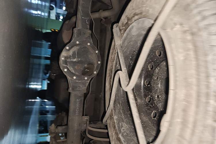 Used Wuling Rongguang 2021 1.5L Extended Standard Version with Air Conditioning – L3C Chassis Rear
