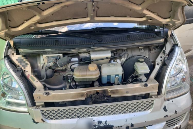 Used Wuling Rongguang 2021 1.5L Extended Basic Model Enclosed-Window Vehicle, 5-seater LAR Engine Bay