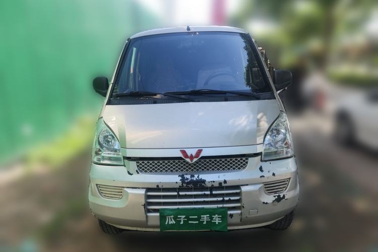 Used Wuling Rongguang 2021 1.5L Extended Basic Model Enclosed-Window Vehicle, 5-seater LAR Front