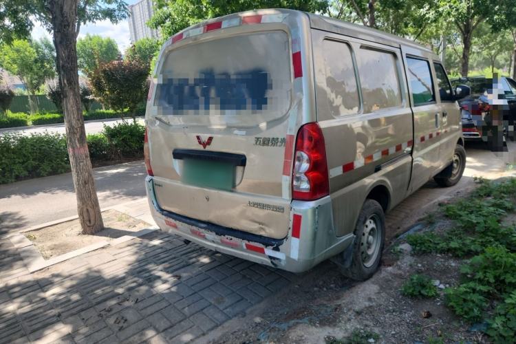 Used Wuling Rongguang 2021 1.5L Extended Basic Model Enclosed-Window Vehicle, 5-seater LAR Rear Right 45 Deg