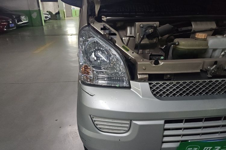 Used Wuling Rongguang 2021 1.5L Extended Standard Version with Air Conditioning – L3C Right Front Headlight