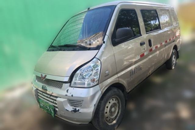 Used Wuling Rongguang 2021 1.5L Extended Basic Model Enclosed-Window Vehicle, 5-seater LAR