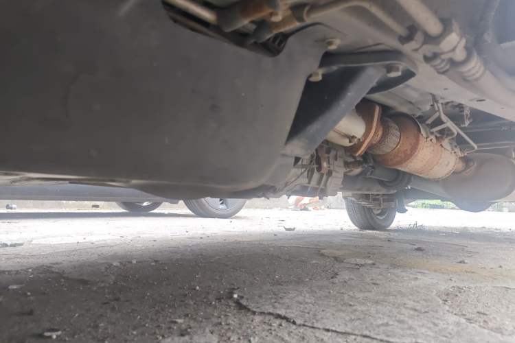 Used Wuling Rongguang 2021 1.5L Extended Standard Model Air-Conditioned Version LAR Chassis Front Left