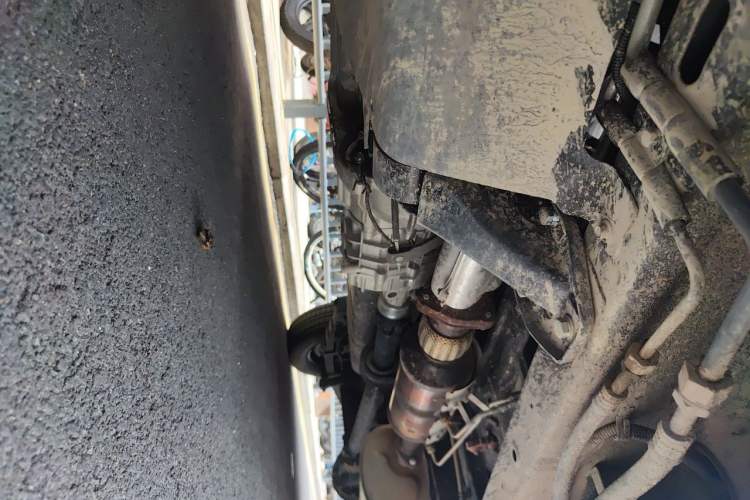 Used Wuling Rongguang 2021 1.5L Extended Standard Model Air-Conditioned Version LAR Chassis Front Left