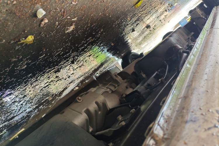 Used Wuling Rongguang 2021 1.5L Extended Basic Model LAR Chassis Front Right