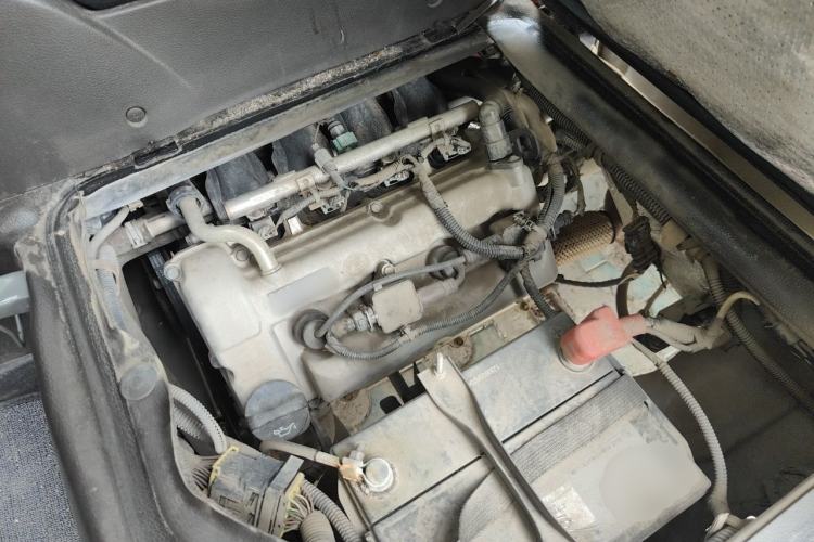 Used Wuling Rongguang 2021 1.2L S Base 7-Seater LSI Engine Bay