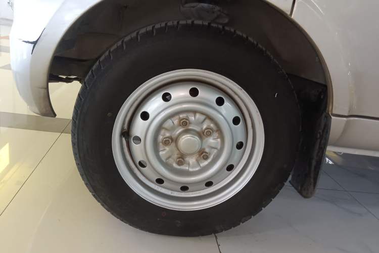 Used Wuling Rongguang 2021 1.5L Extended Basic Version L3C Exterior 7