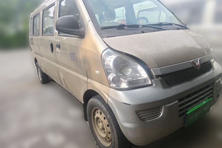 Used Wuling Rongguang 2021 1.5L Extended Standard Model Air-Conditioned Version LAR Front Right 45 Deg