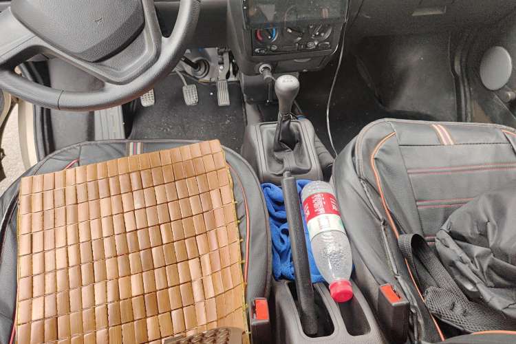 Used Wuling Rongguang 2021 1.5L Extended Basic Version L3C Gear Lever