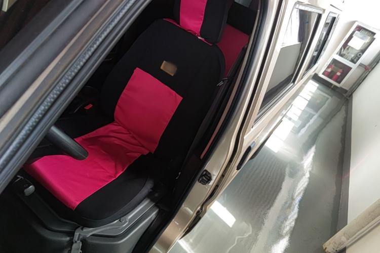 Used Wuling Rongguang 2021 1.5L Extended Standard Version with Air Conditioning – L3C Left Front Seat