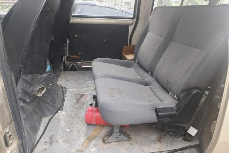 Used Wuling Rongguang 2021 1.5L Extended Standard Model Air-Conditioned Version LAR Left Rear Seat