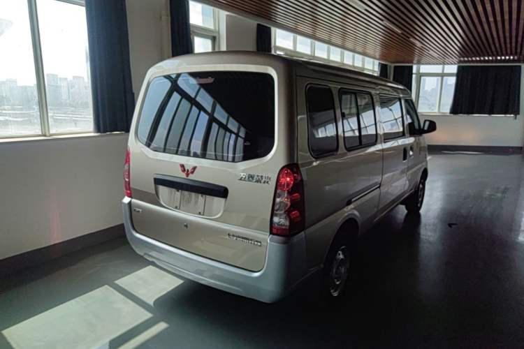 Used Wuling Rongguang 2021 1.5L Extended Standard Version with Air Conditioning – L3C Rear Right 45 Deg