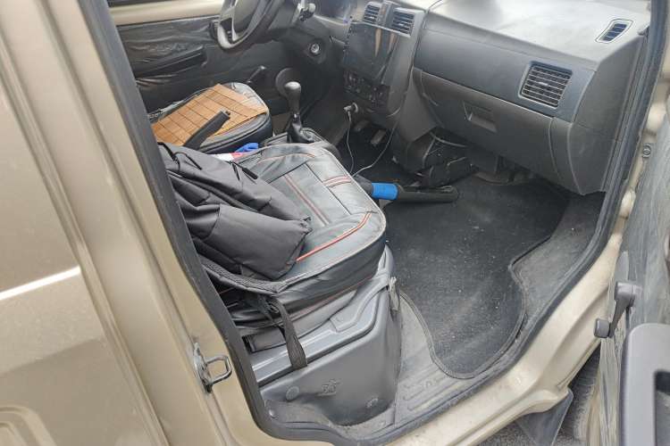 Used Wuling Rongguang 2021 1.5L Extended Basic Version L3C Right Front Seat