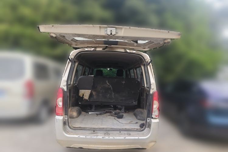 Used Wuling Rongguang 2021 1.5L Extended Standard Model Air-Conditioned Version LAR Trunk