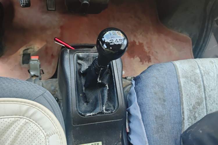 Used Wuling Rongguang 2021 1.5L Extended Basic Enclosed-Window Vehicle 2 Seats L3C Gear Lever