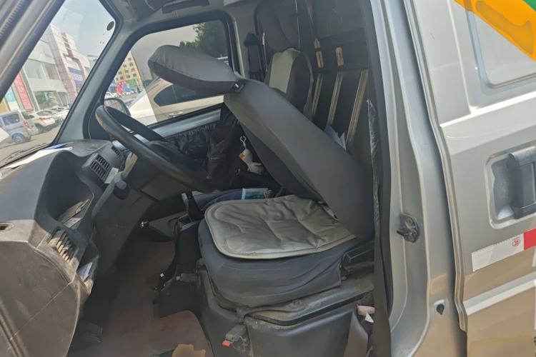 Used Wuling Rongguang 2021 1.5L Extended Basic Enclosed-Window Vehicle 2 Seats L3C Left Front Seat